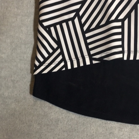 A.N.A. “A New Approach” Geometric Print & Contrasting Solid Cap Sleeve HiLo Hem - Picture 8 of 16